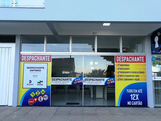 Fachada do Despachante Antonio — vista frontal